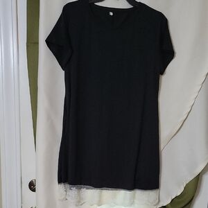 Black Boxy Short Sleeve Tee
